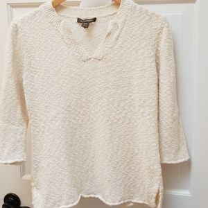 Tommy Bahama Sz M Cream 3/4 sleeve sweater